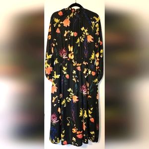 A New Day Floral Long-Sleeve Midi Dress in size Large